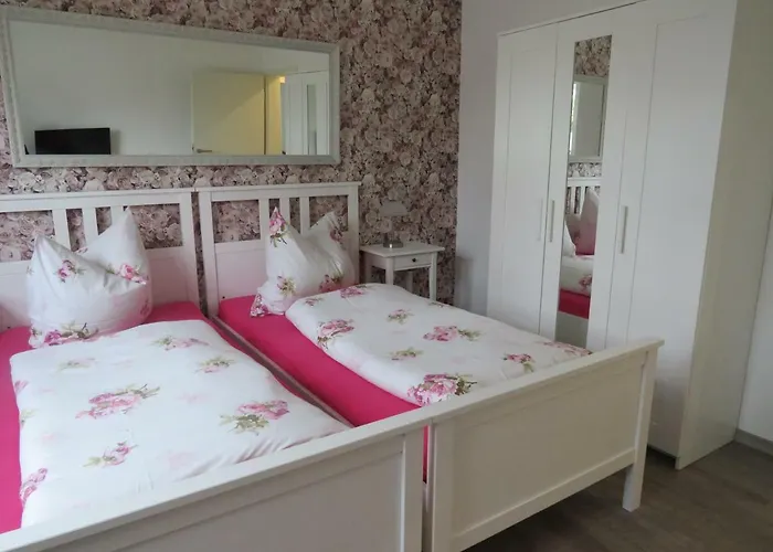 Διαμέρισμα Daisys 68